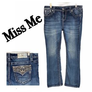 Miss Me Mid-Rise Easy Boot Bling Pockets Jeans 31